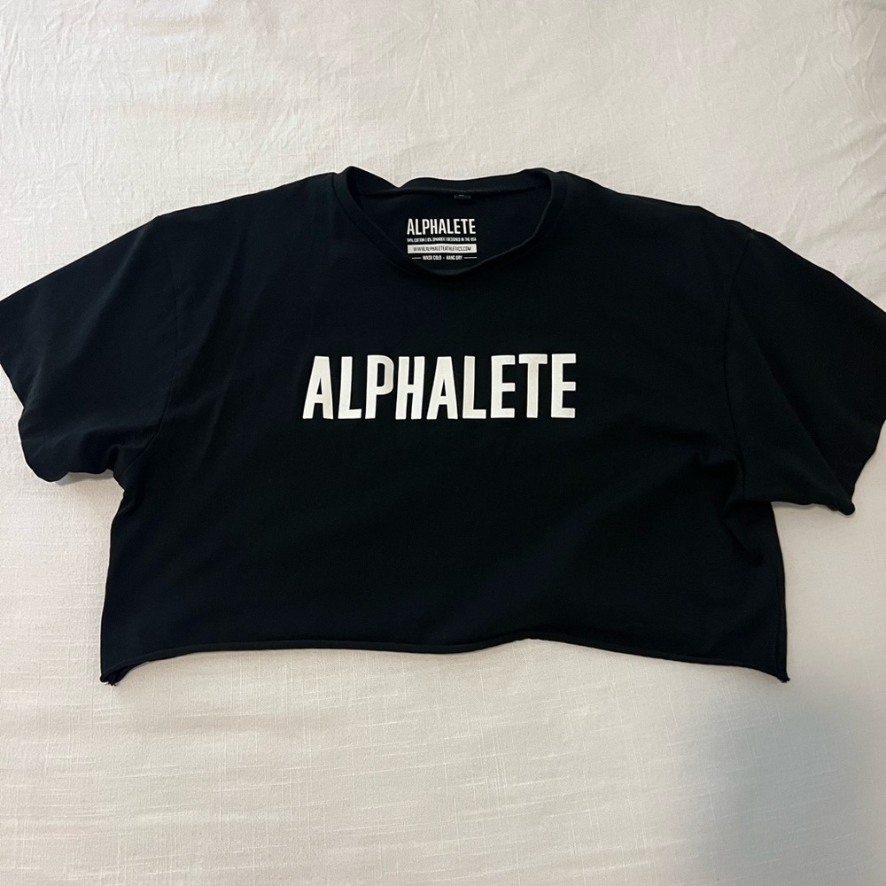 Alphalete Crop Top
